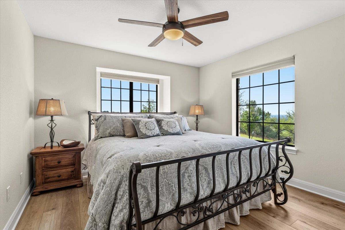 6594 W Hwy 290, Dripping Springs, TX 78620