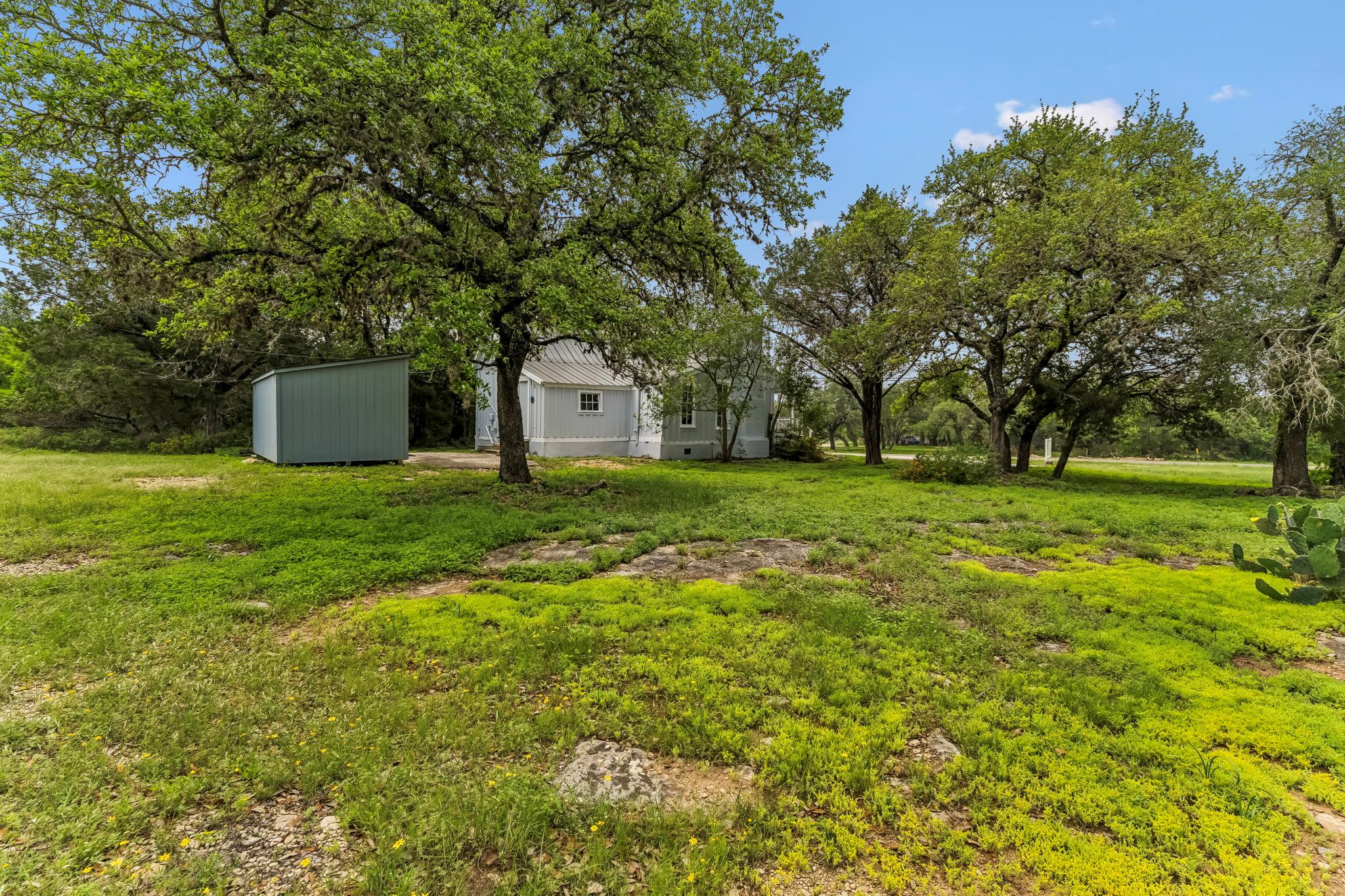 2020 Old RR 12, San Marcos, TX 78666