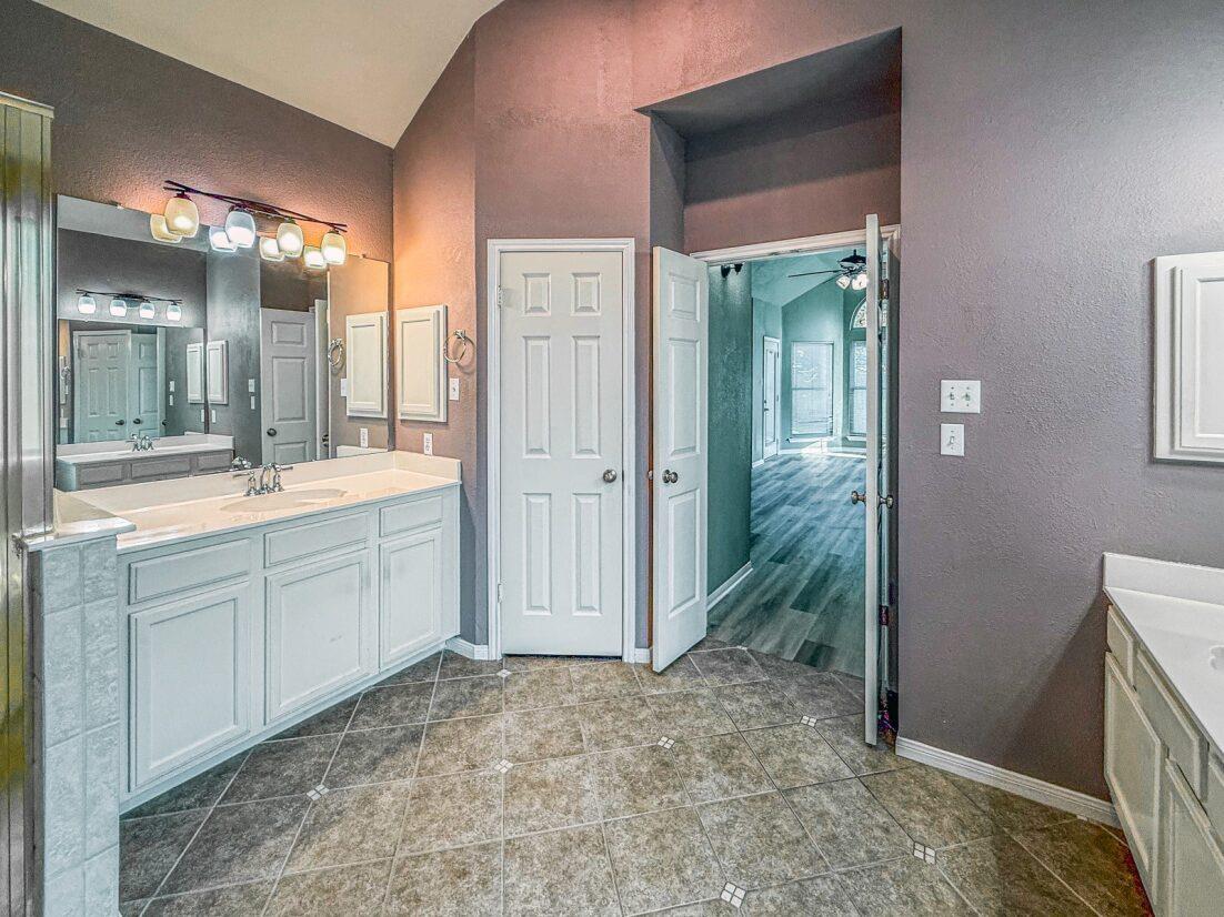 1215 Fenway Park, Pflugerville, TX 78660