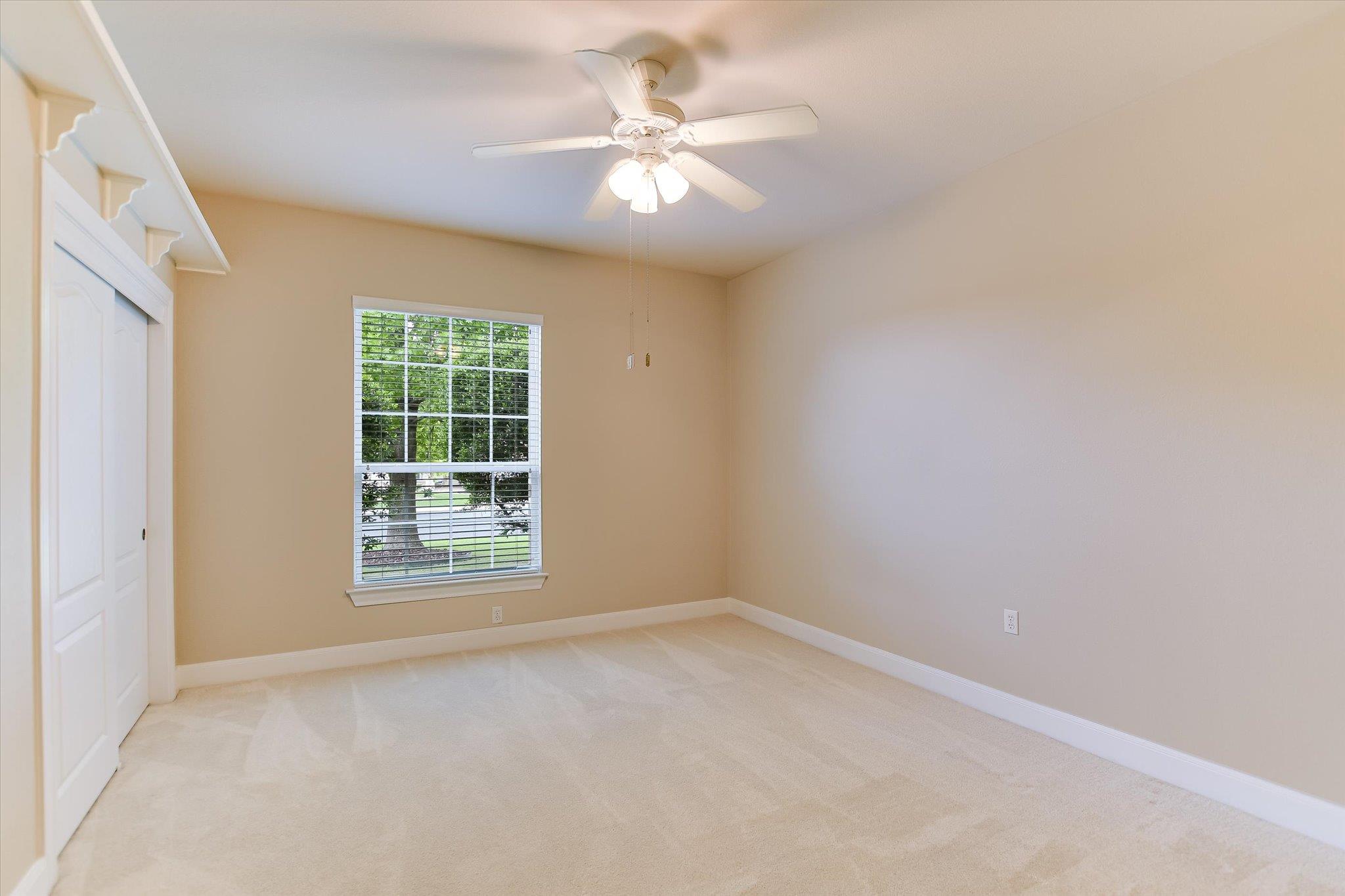 614 Armstrong Dr, Georgetown, TX 78633