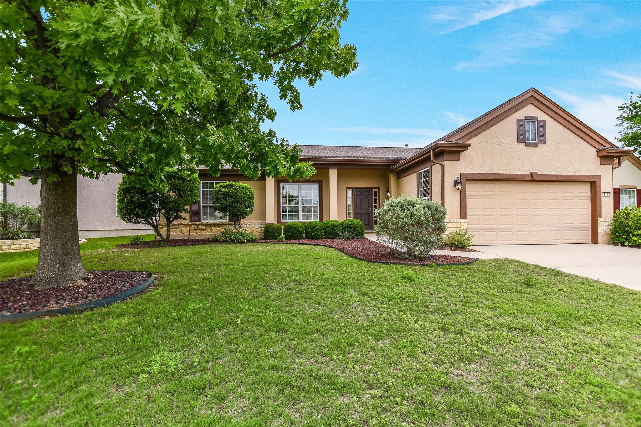 614 Armstrong Dr, Georgetown, TX 78633
