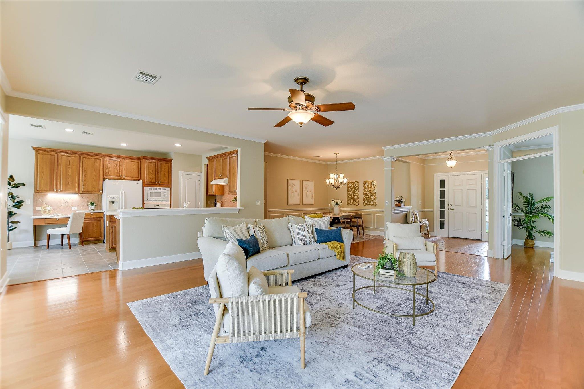 614 Armstrong Dr, Georgetown, TX 78633