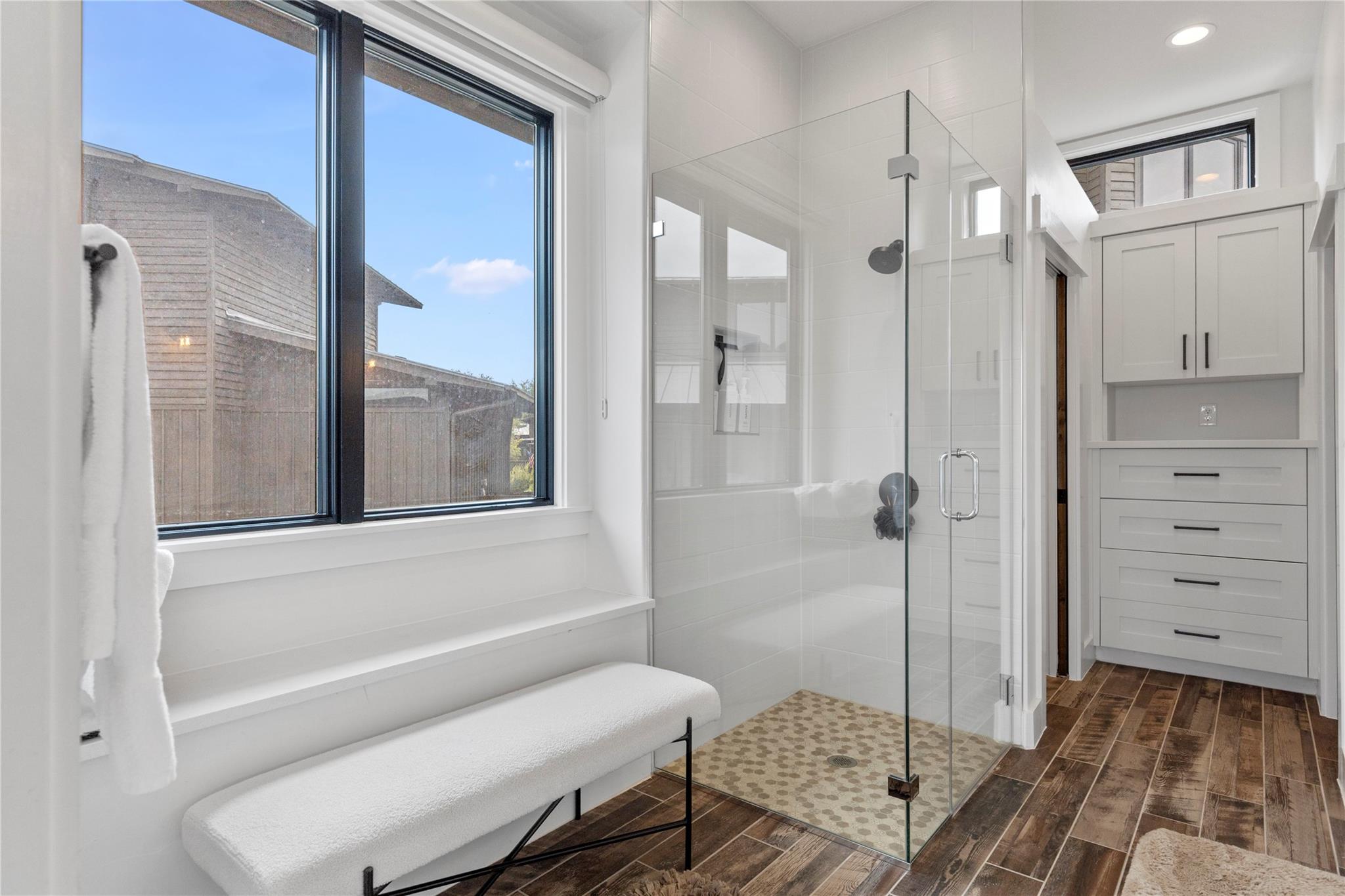 19216 Lost Tree Blvd # 8, Spicewood, TX 78669