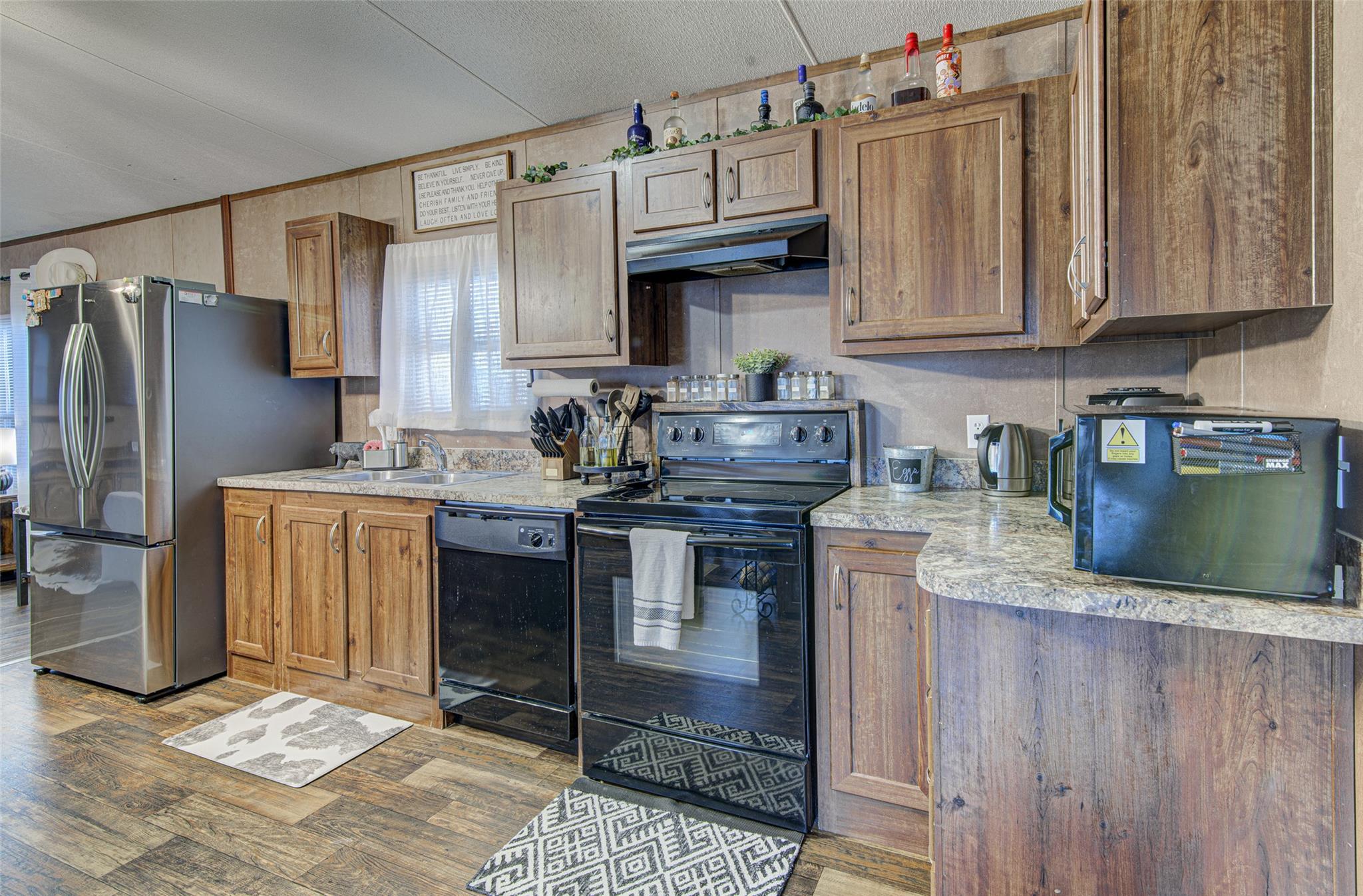 23 Summer Sun Cv, Uhland, TX 78640