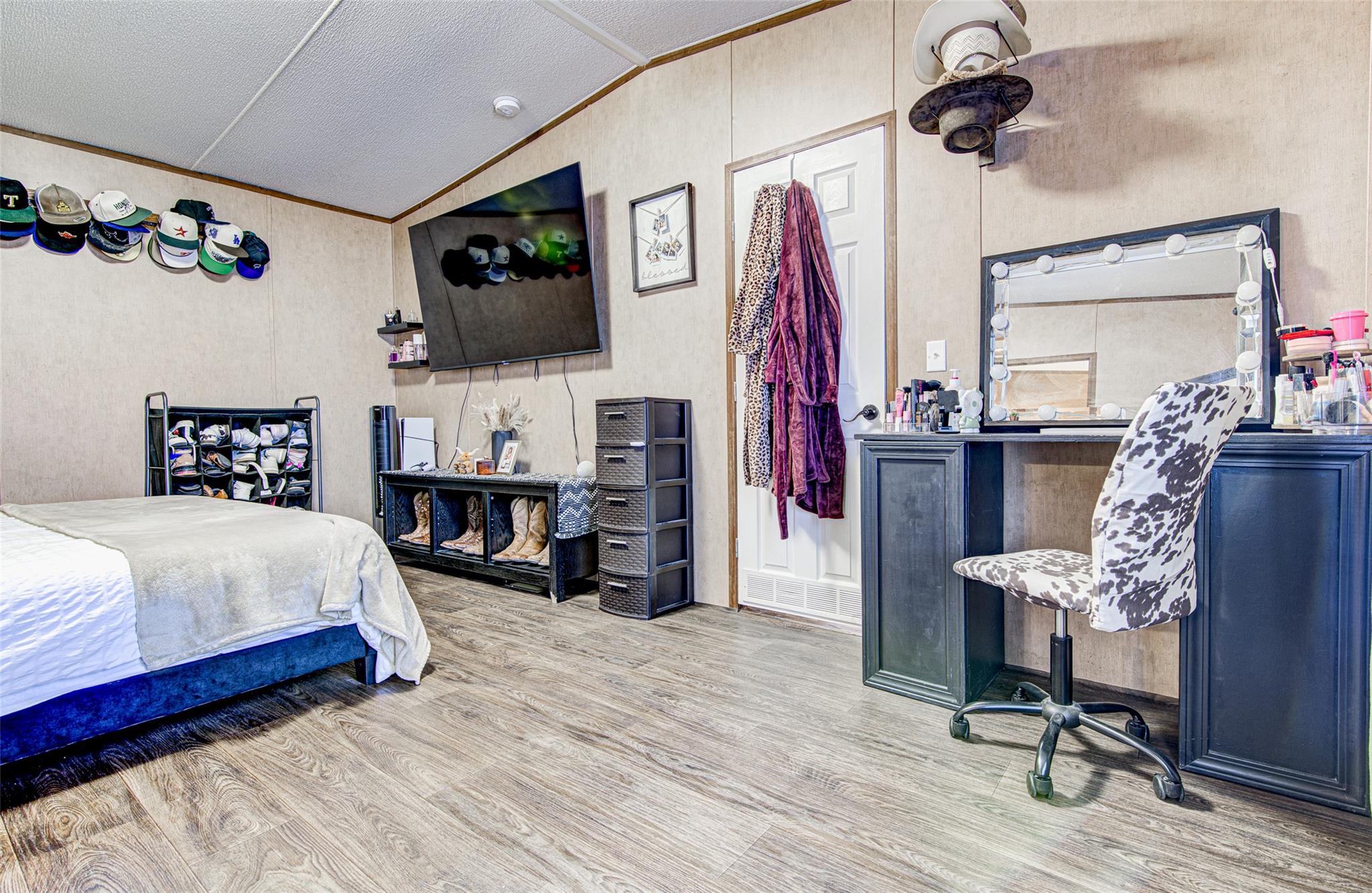 23 Summer Sun Cv, Uhland, TX 78640