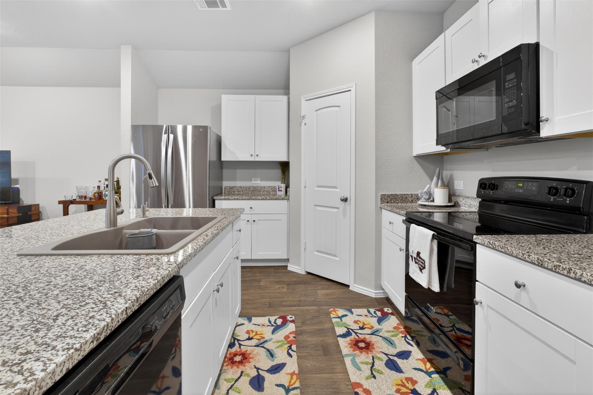 6001 Brocade Dr, Austin, TX 78724