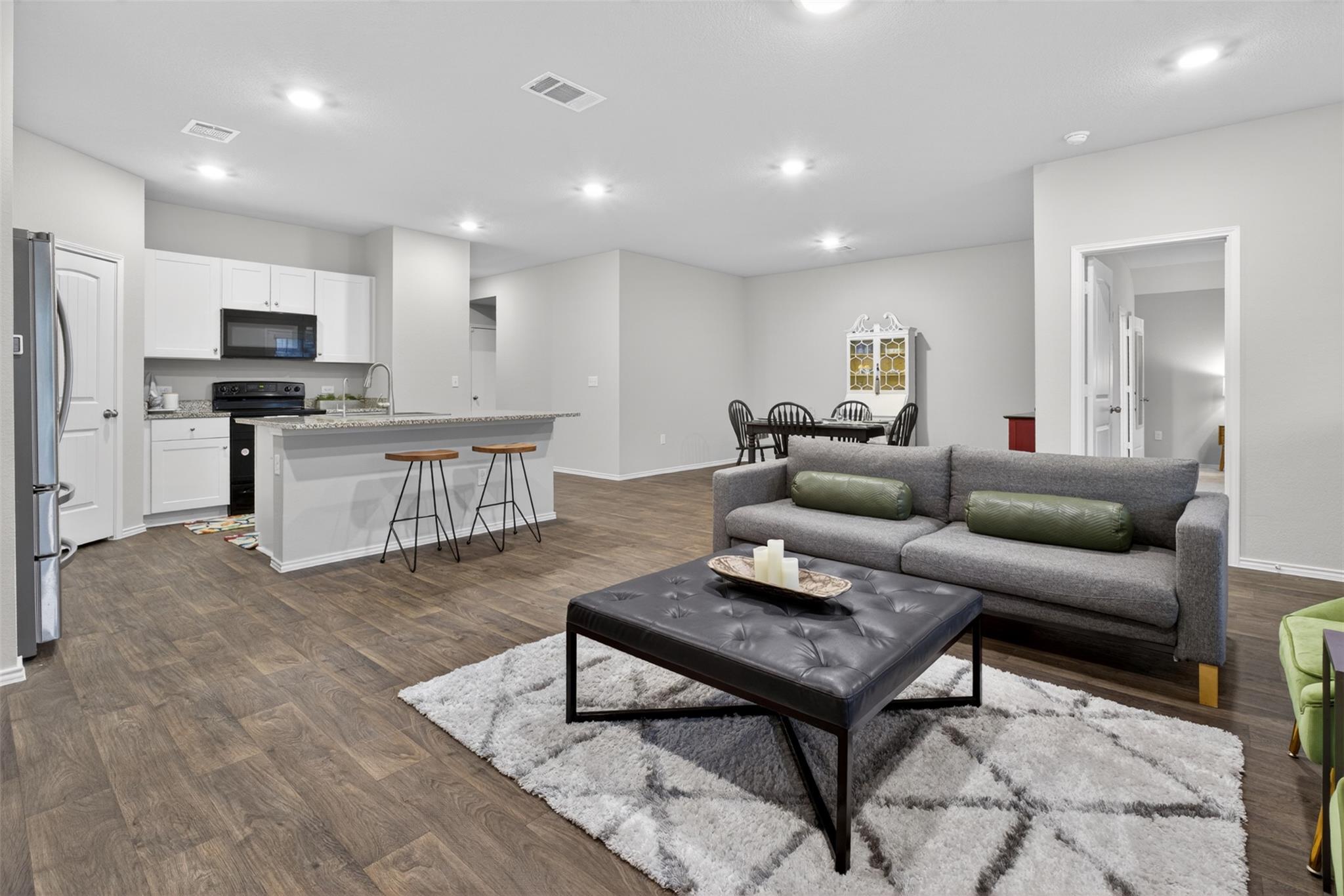 6001 Brocade Dr, Austin, TX 78724