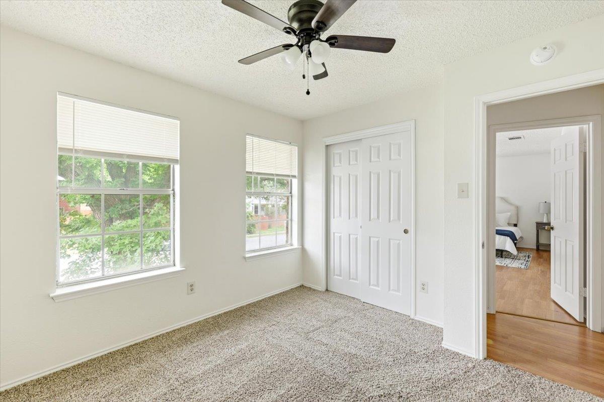 1421 Garden Path Dr, Round Rock, TX 78664
