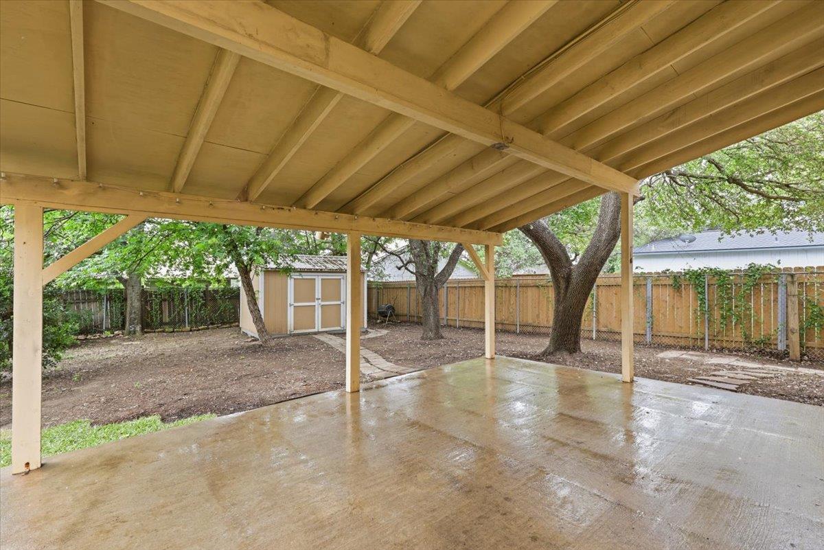 1421 Garden Path Dr, Round Rock, TX 78664