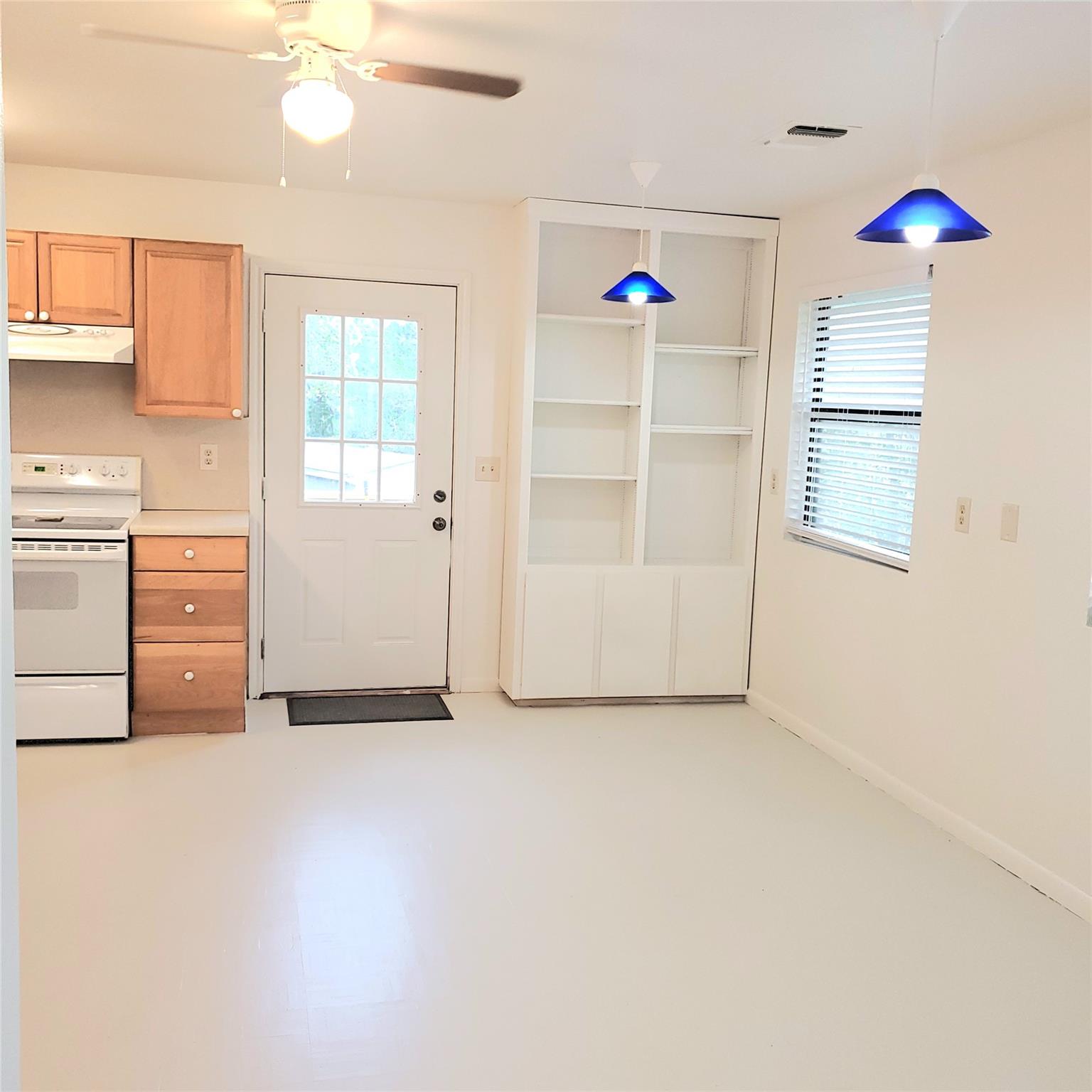 1052 Hidden Hills Dr # Casita / Back House, Dripping Springs, TX 78620