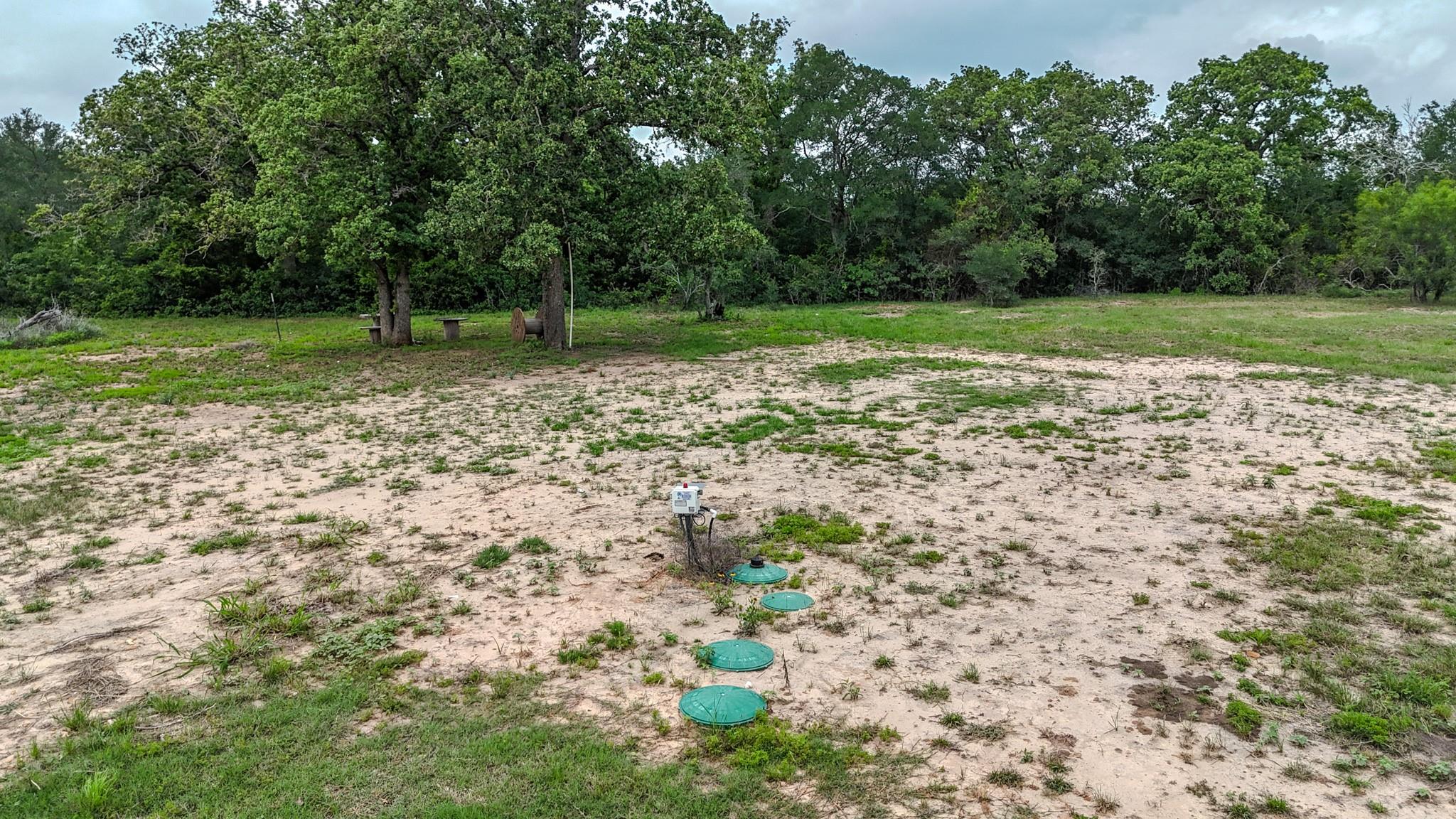 200 Luna Ct, Dale, TX 78616
