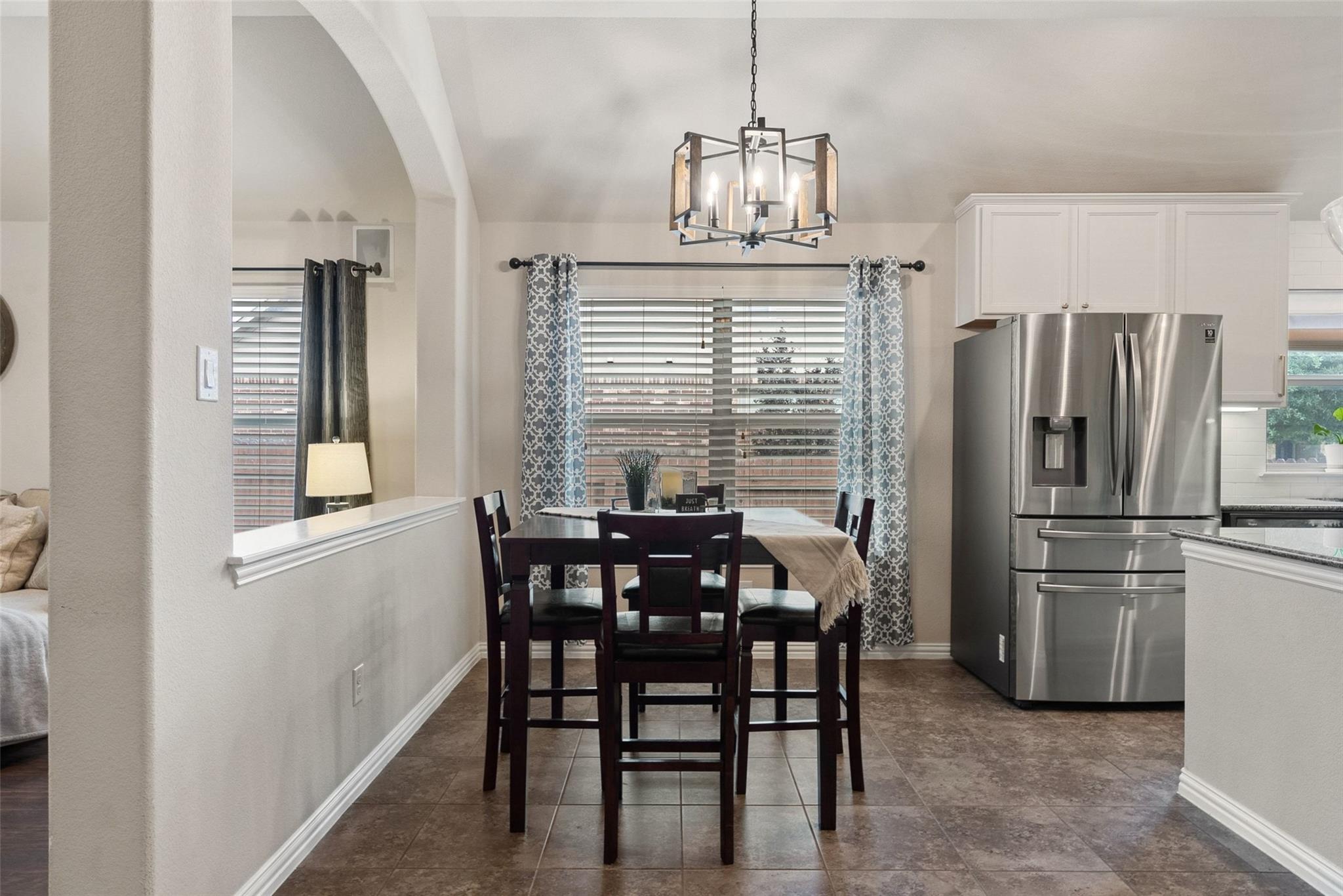535 Oyster Crk, Buda, TX 78610