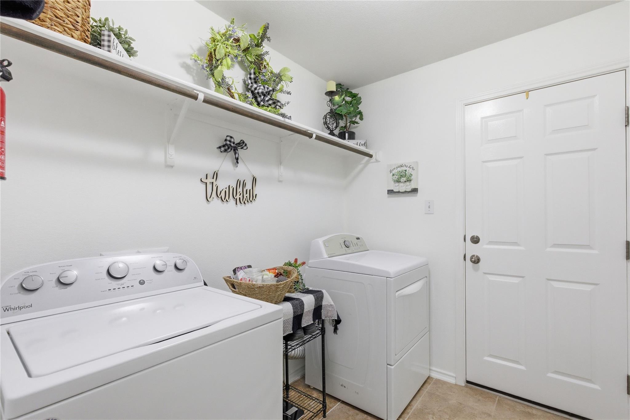 180 Mystic Shadow Ln, Buda, TX 78610