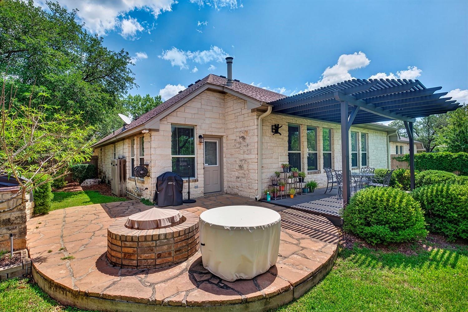 6317 Salcon Cliff Dr, Austin, TX 78749