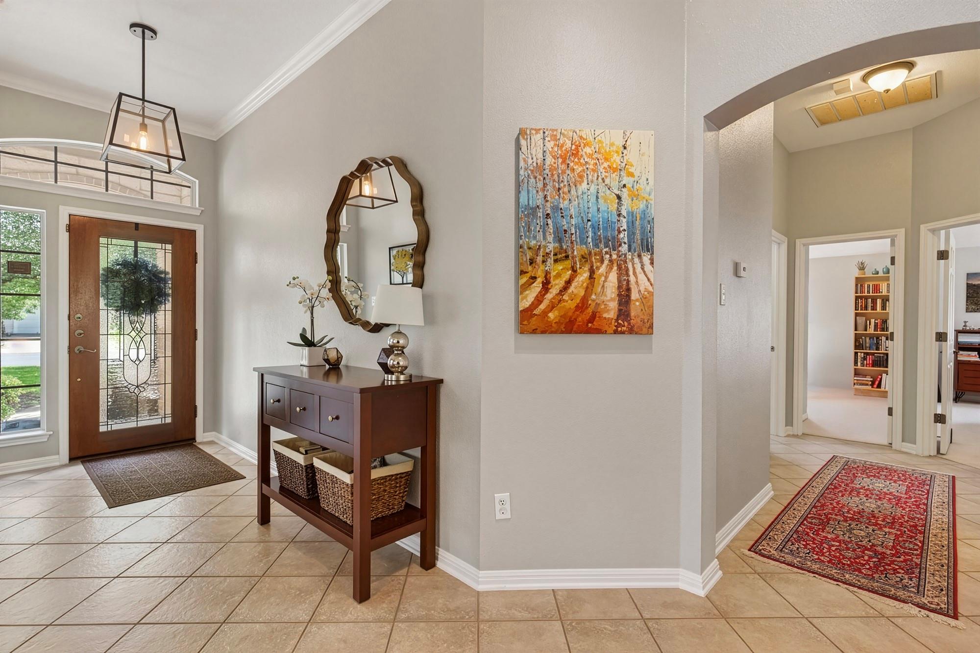6317 Salcon Cliff Dr, Austin, TX 78749
