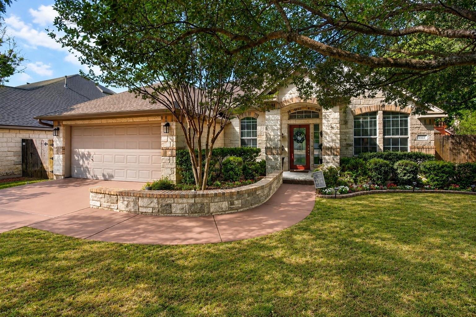 6317 Salcon Cliff Dr, Austin, TX 78749