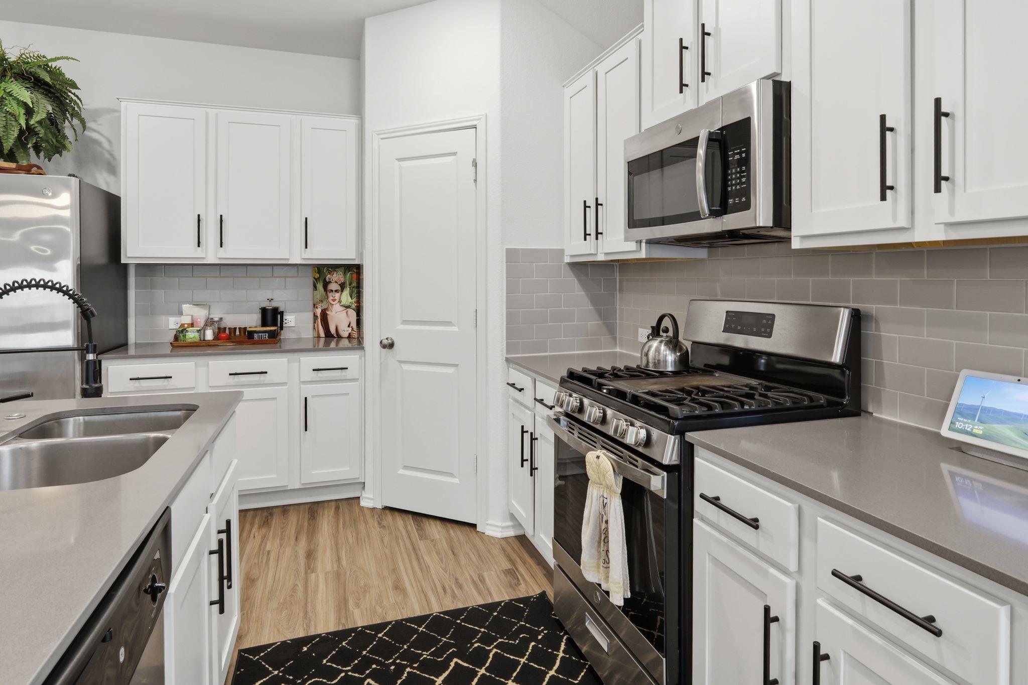 129 Esparza Dr, Bastrop, TX 78602