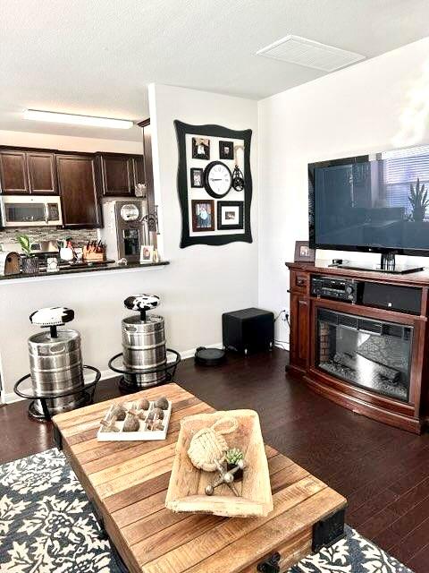 609 Tumlinson Fort Way, Round Rock, TX 78664