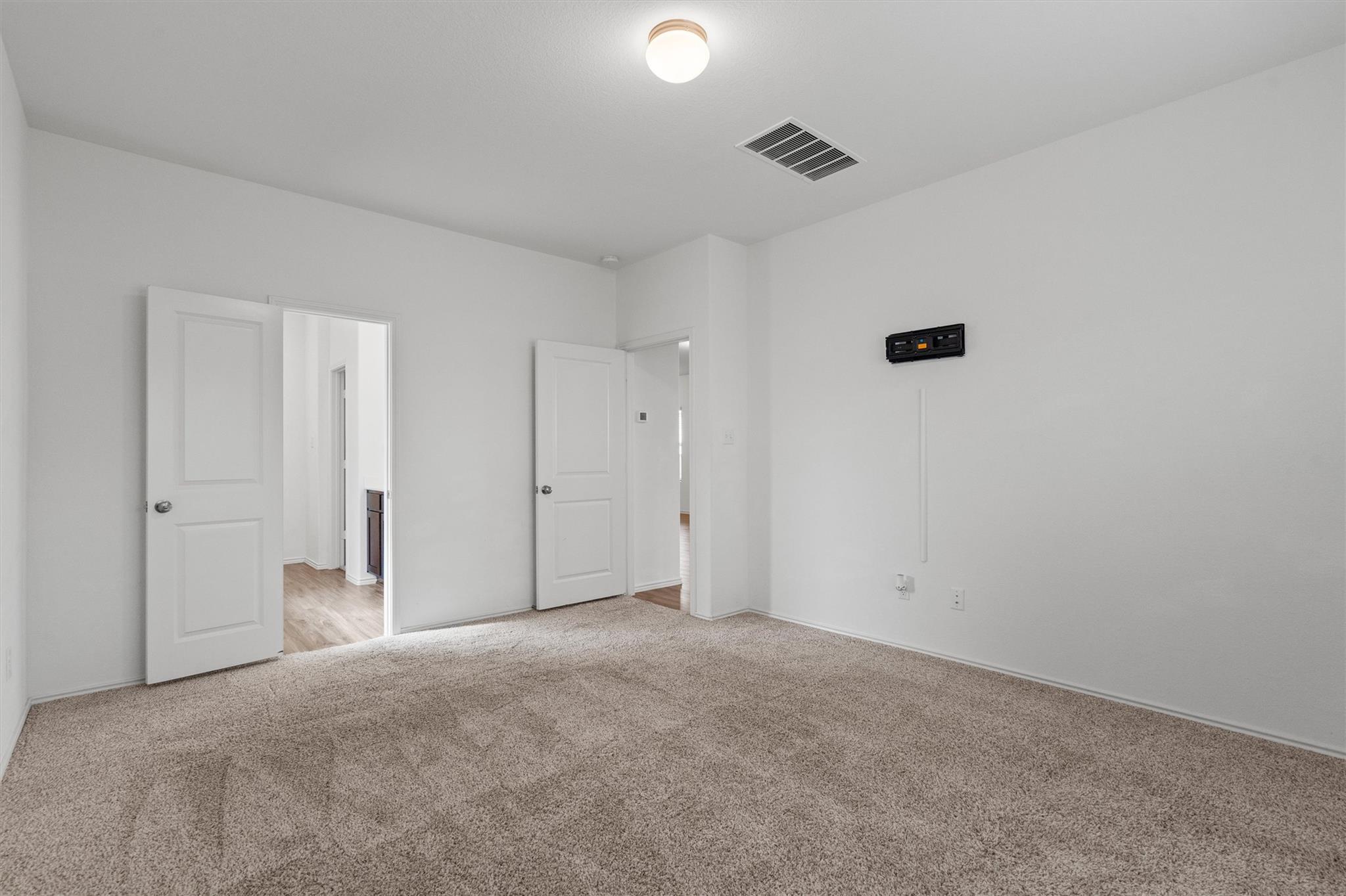 117 Guardian Angel Ct, Jarrell, TX 76537