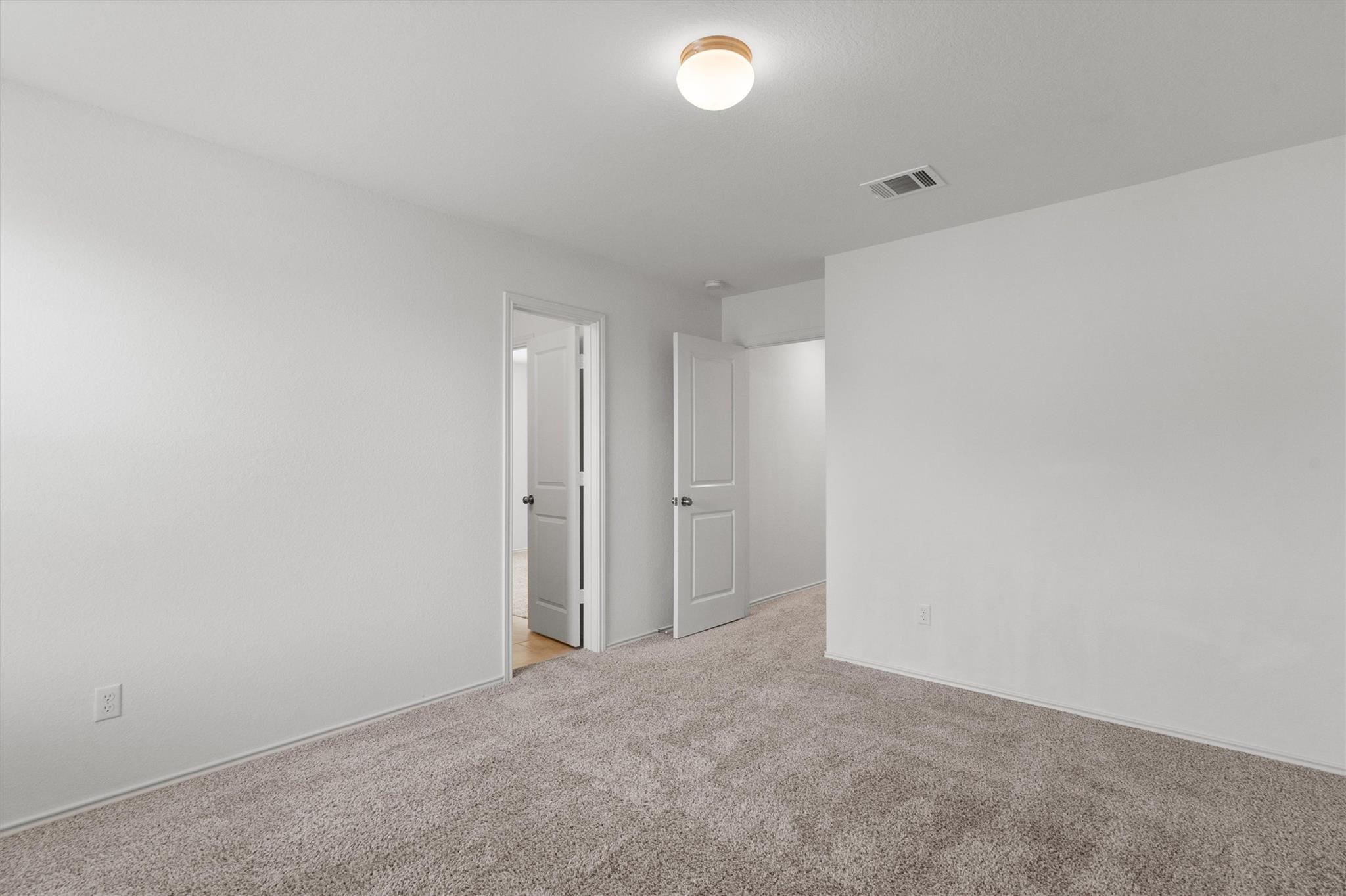 117 Guardian Angel Ct, Jarrell, TX 76537