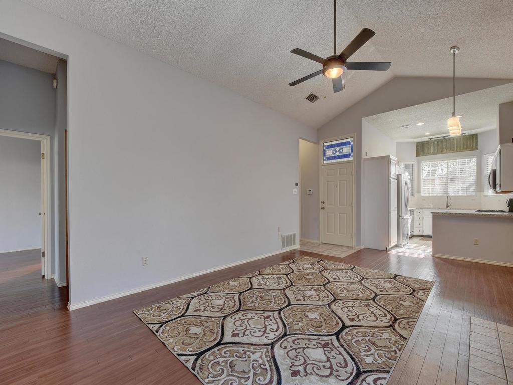 3019 Rochelle Dr, Austin, TX 78748