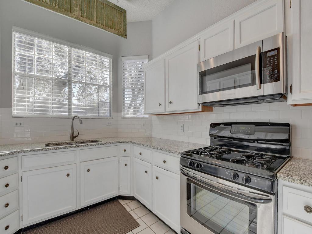 3019 Rochelle Dr, Austin, TX 78748