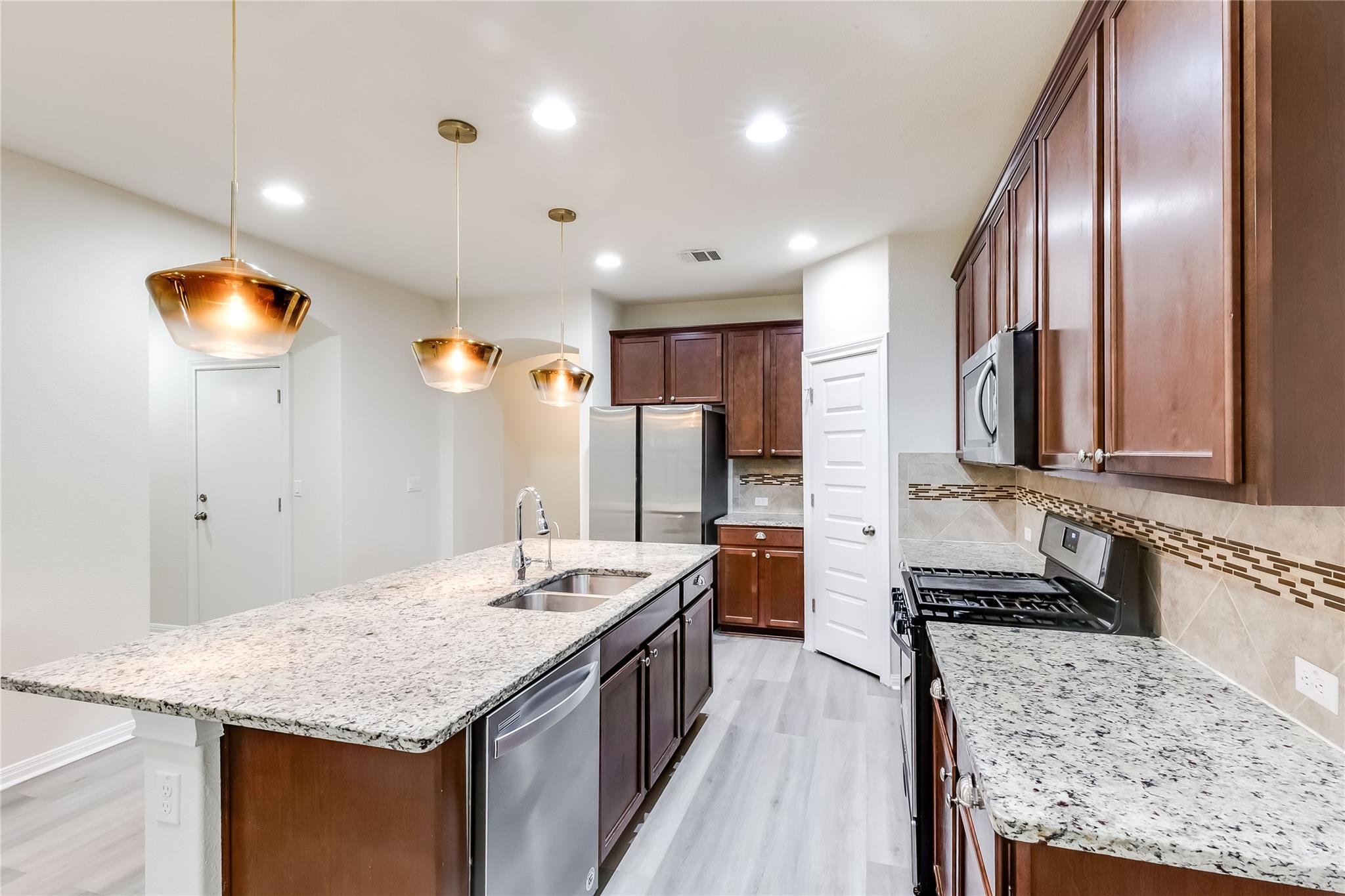 14202 Alloro Dr, Austin, TX 78717