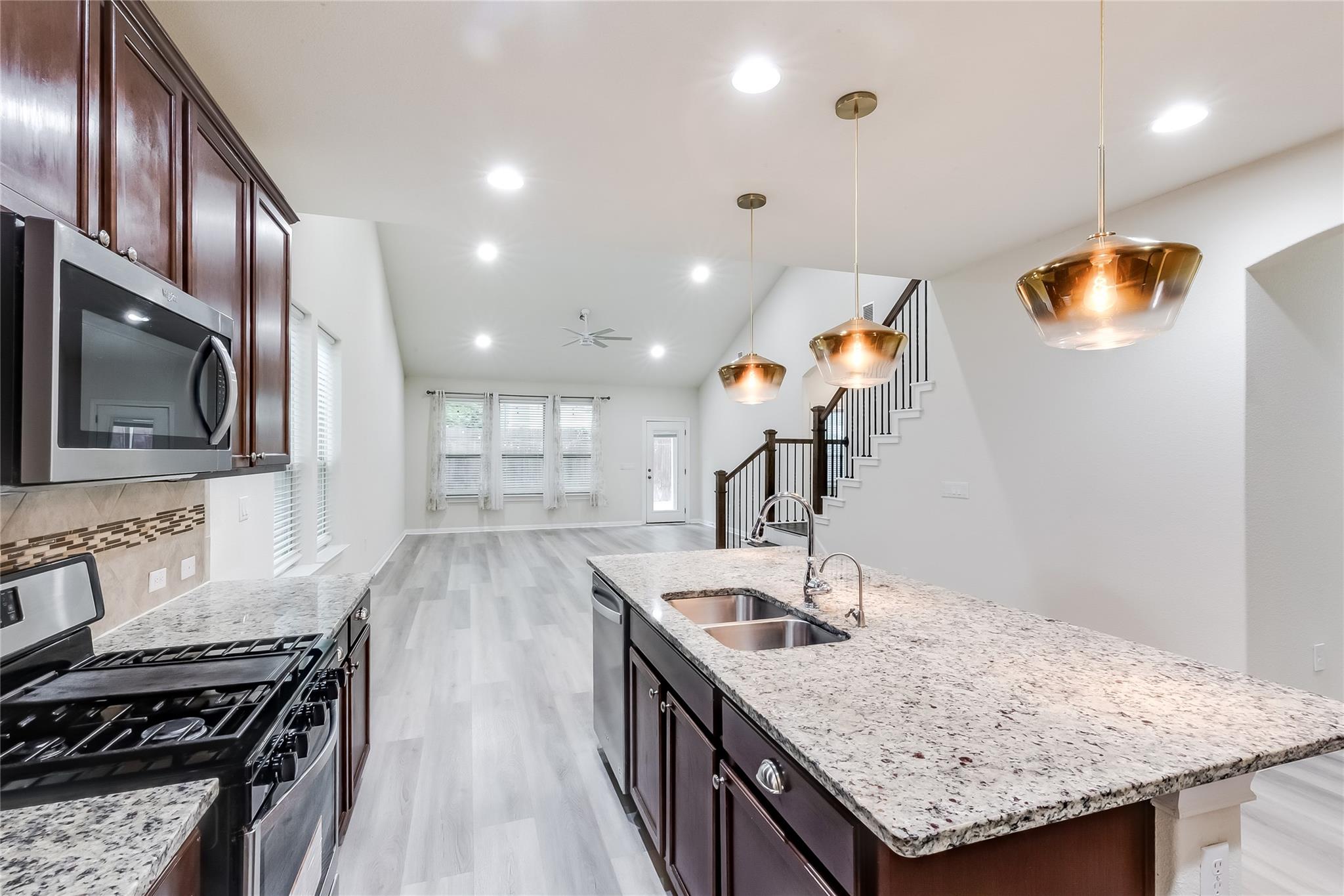 14202 Alloro Dr, Austin, TX 78717