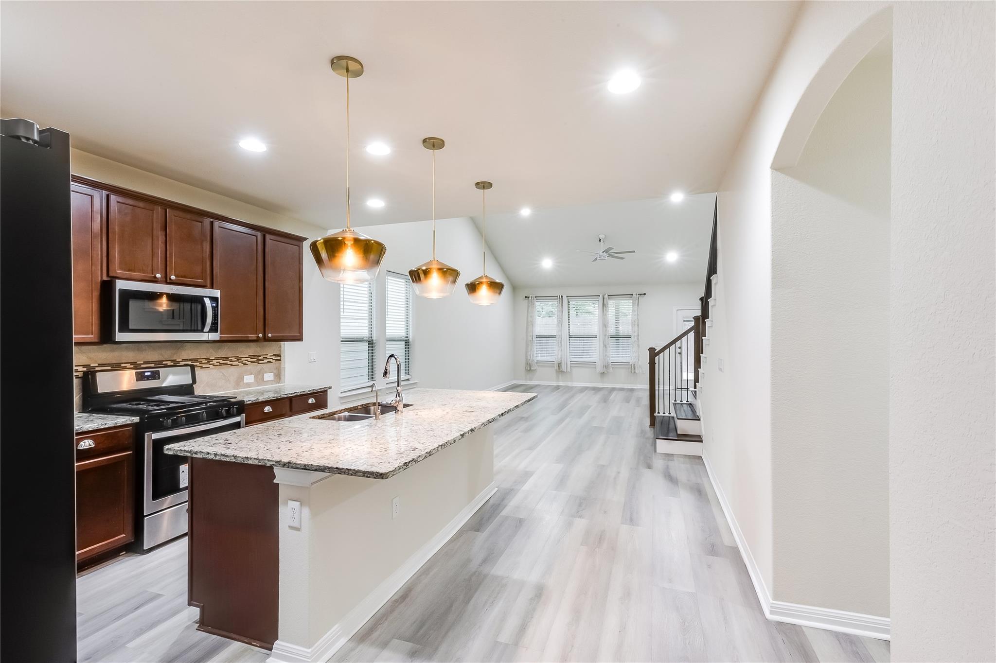 14202 Alloro Dr, Austin, TX 78717