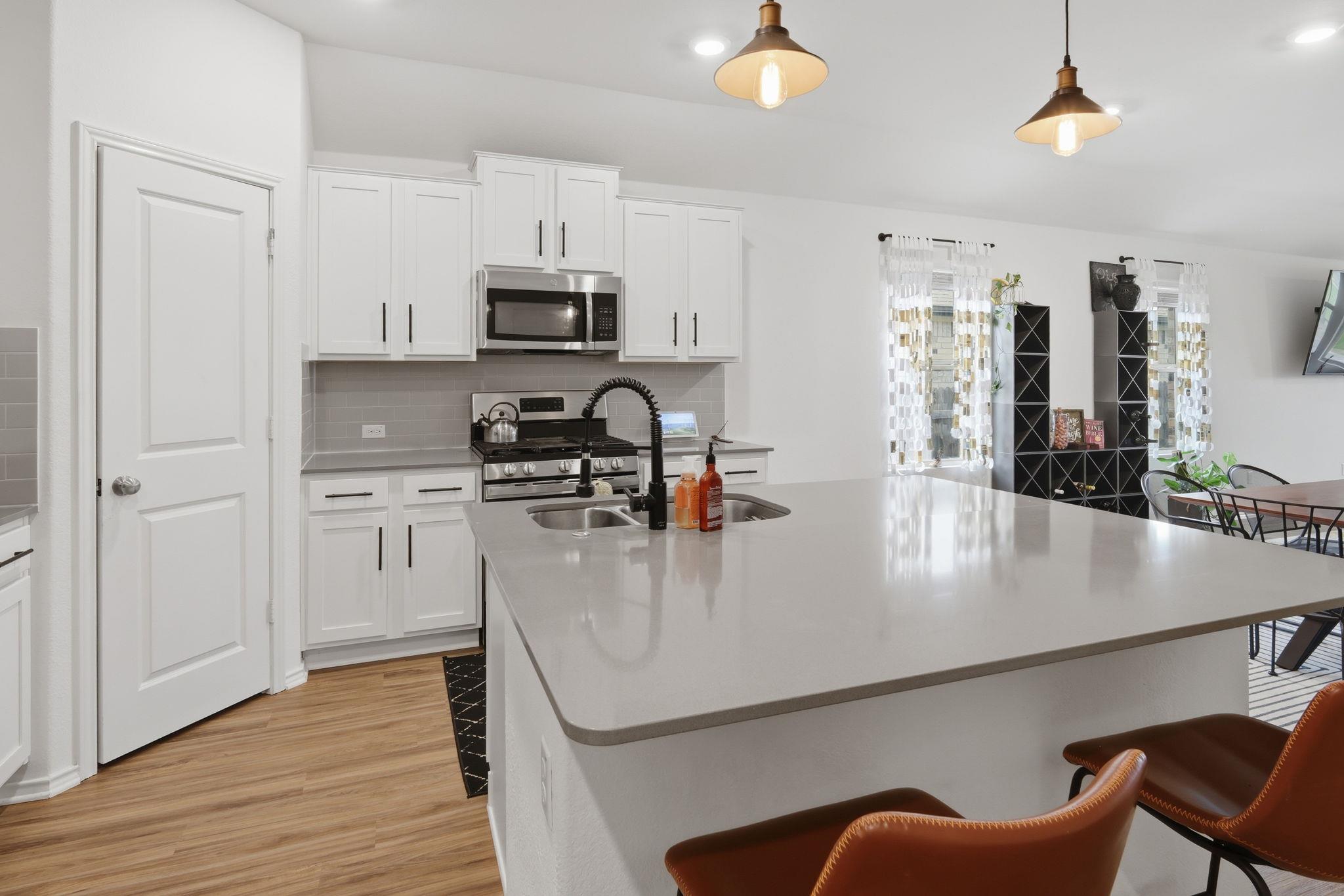 129 Esparza Dr, Bastrop, TX 78602
