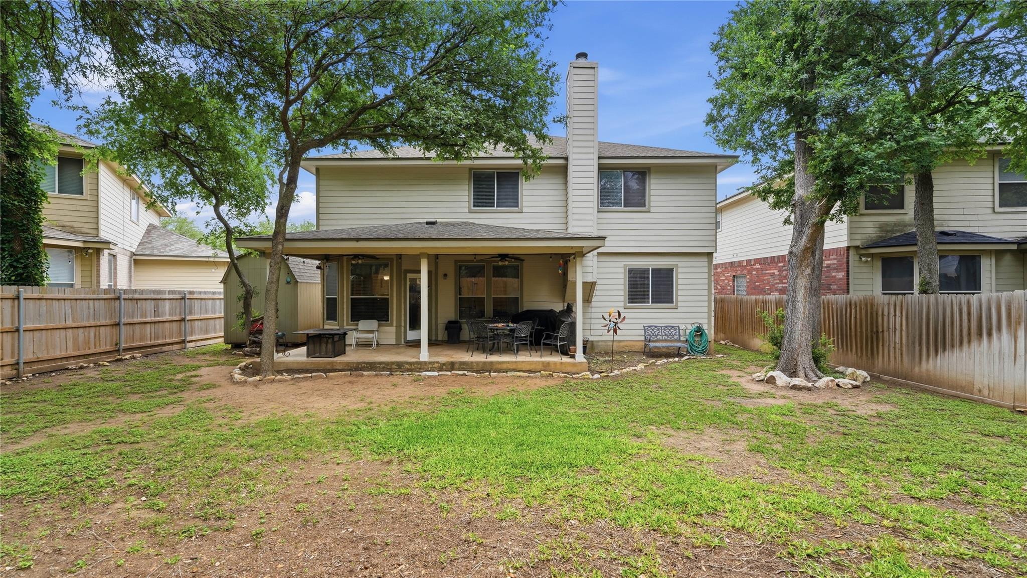 736 San Luis, New Braunfels, TX 78132