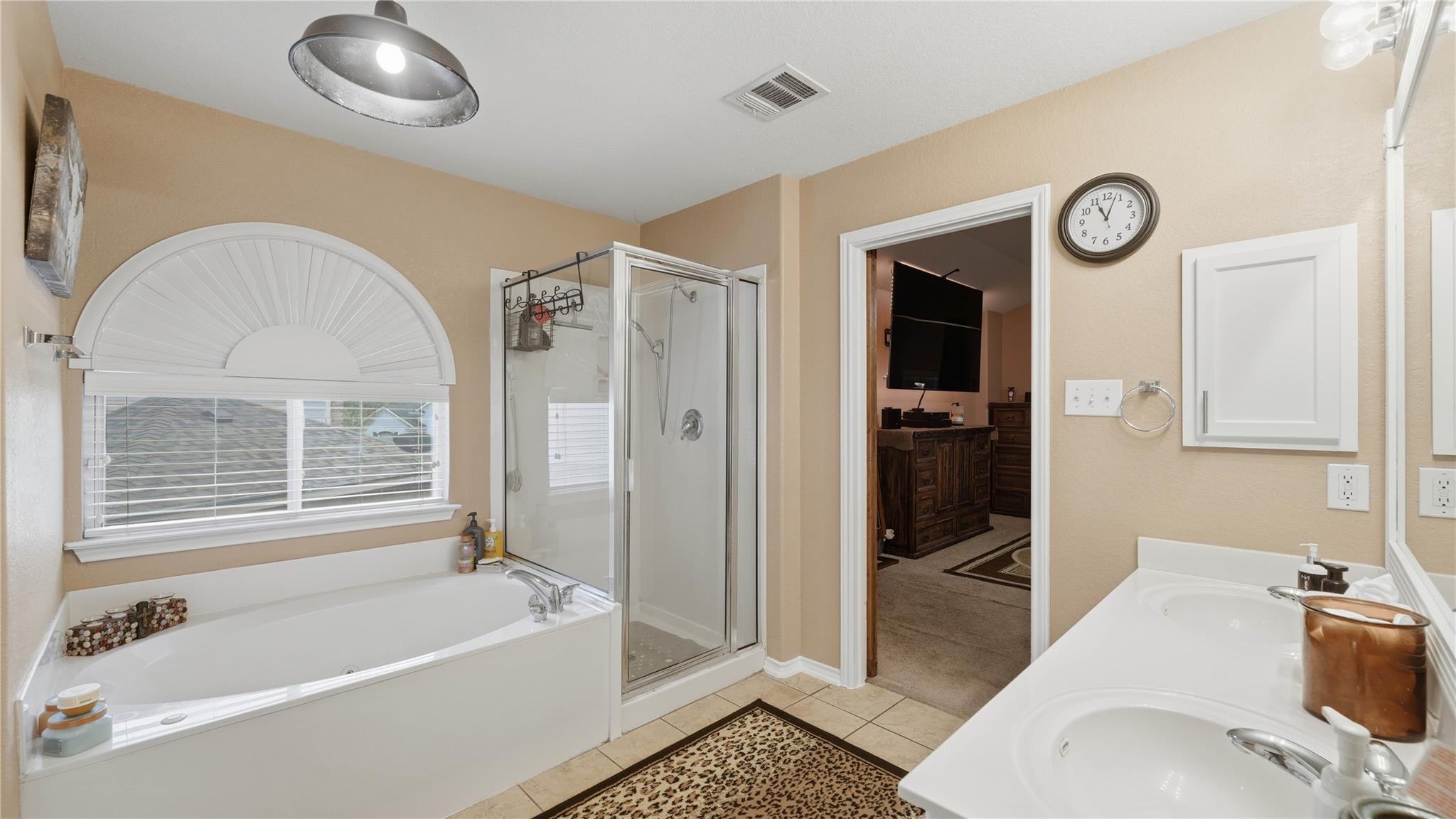 736 San Luis, New Braunfels, TX 78132