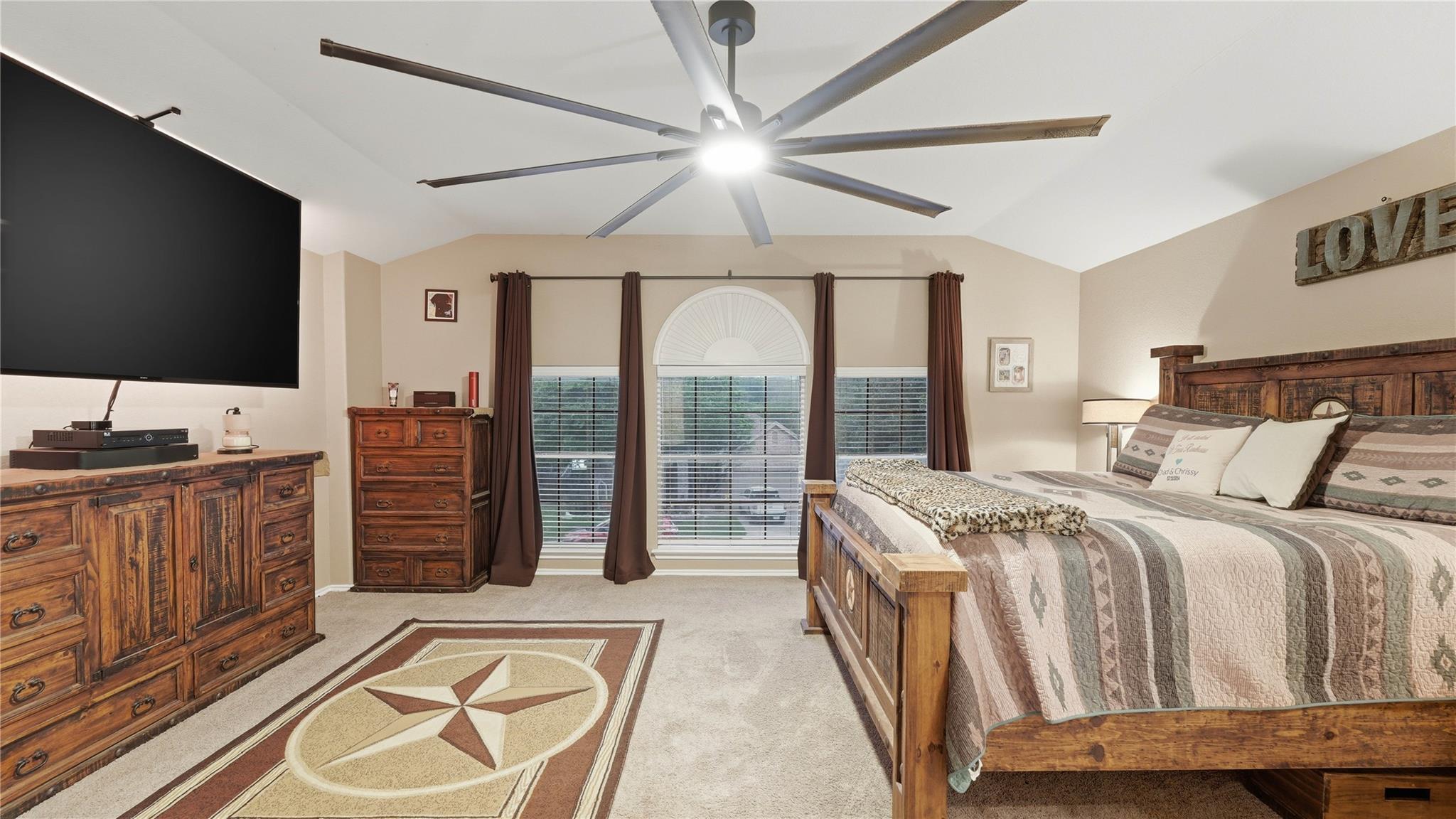 736 San Luis, New Braunfels, TX 78132