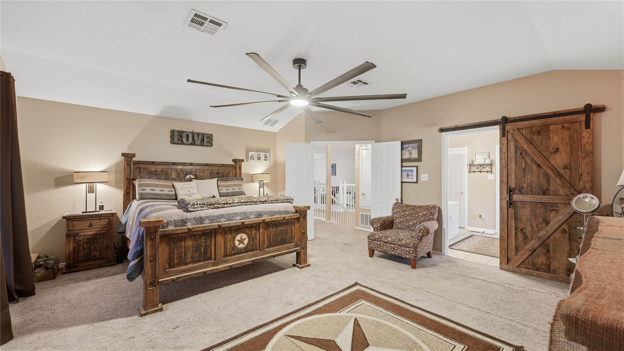 736 San Luis, New Braunfels, TX 78132