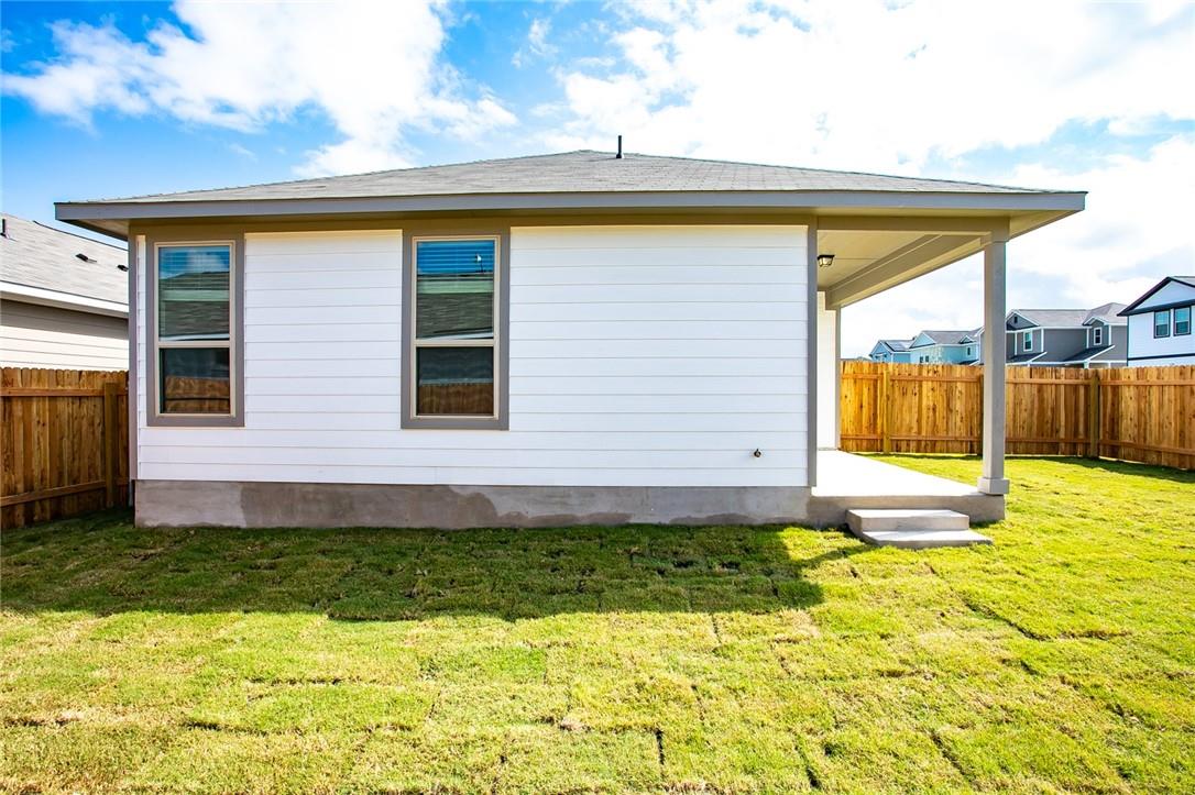 216 Batjac Aly, Jarrell, TX 76537