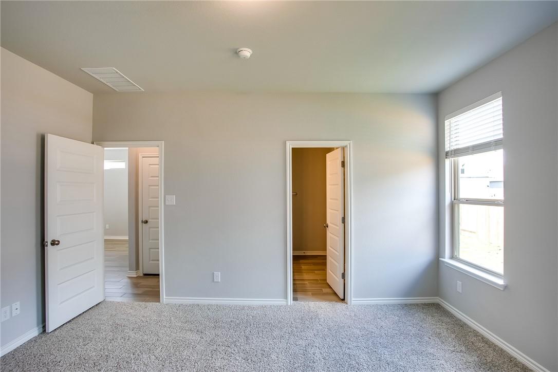 216 Batjac Aly, Jarrell, TX 76537