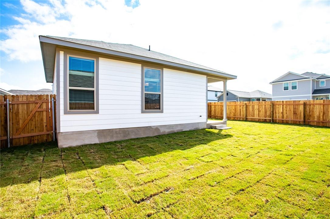 216 Batjac Aly, Jarrell, TX 76537