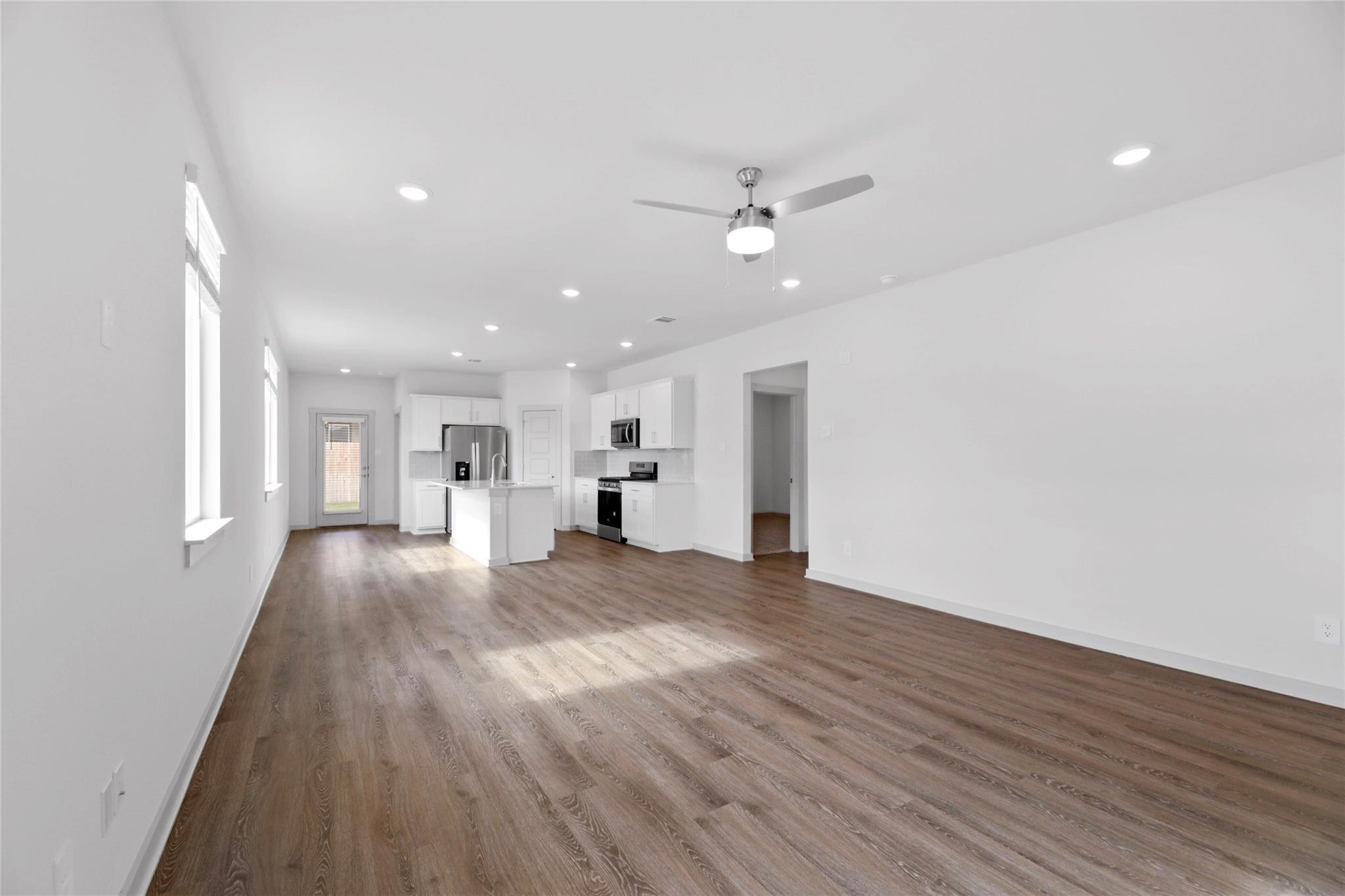 1340 PLYMOUTH Rd, San Marcos, TX 78666