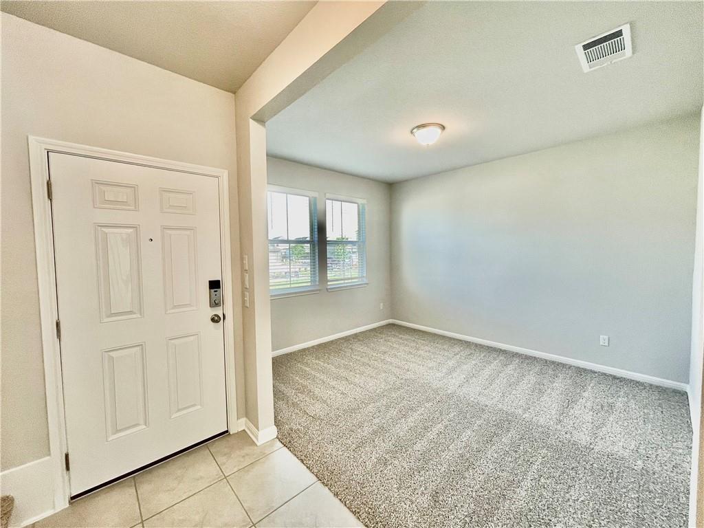 2040 Arendale Dr, Leander, TX 78641