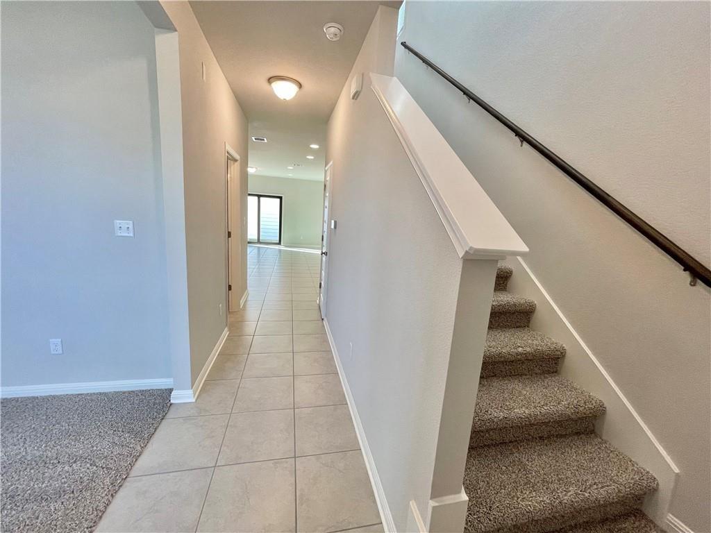 2040 Arendale Dr, Leander, TX 78641