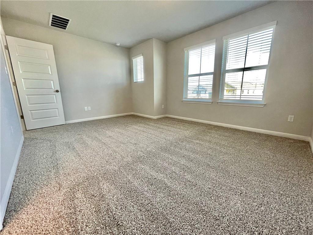 2040 Arendale Dr, Leander, TX 78641