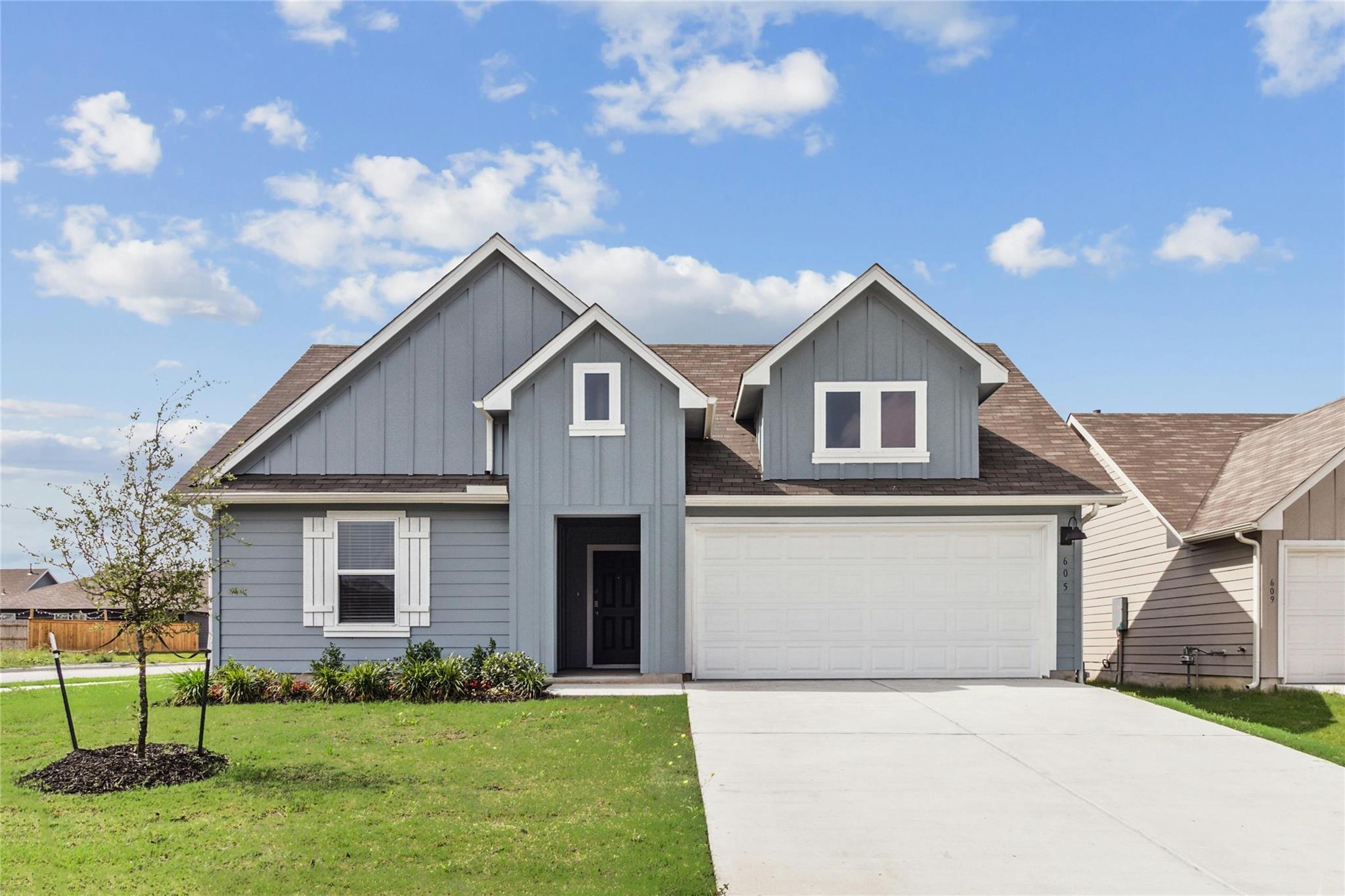 605 JANE LONG Dr, San Marcos, TX 78666