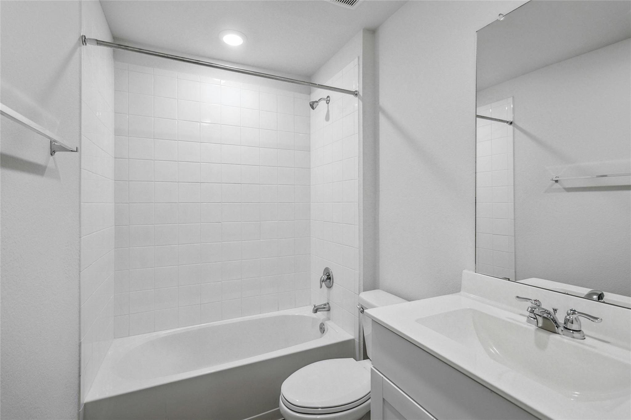 605 JANE LONG Dr, San Marcos, TX 78666