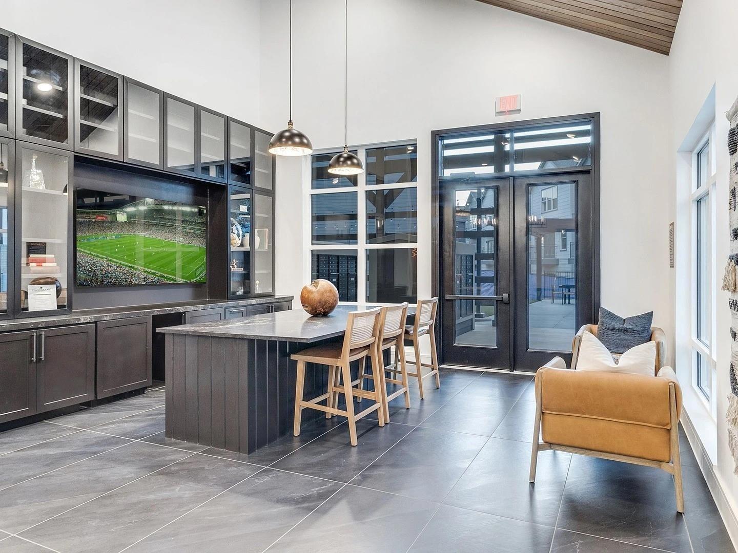1000 Fort Worth Ave # 2515, Dallas, TX 75208