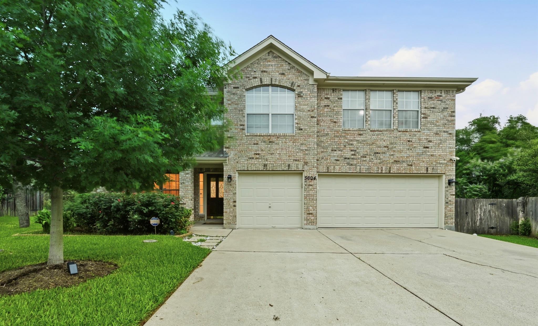 5604 Beachmont Ct, Austin, TX 78739