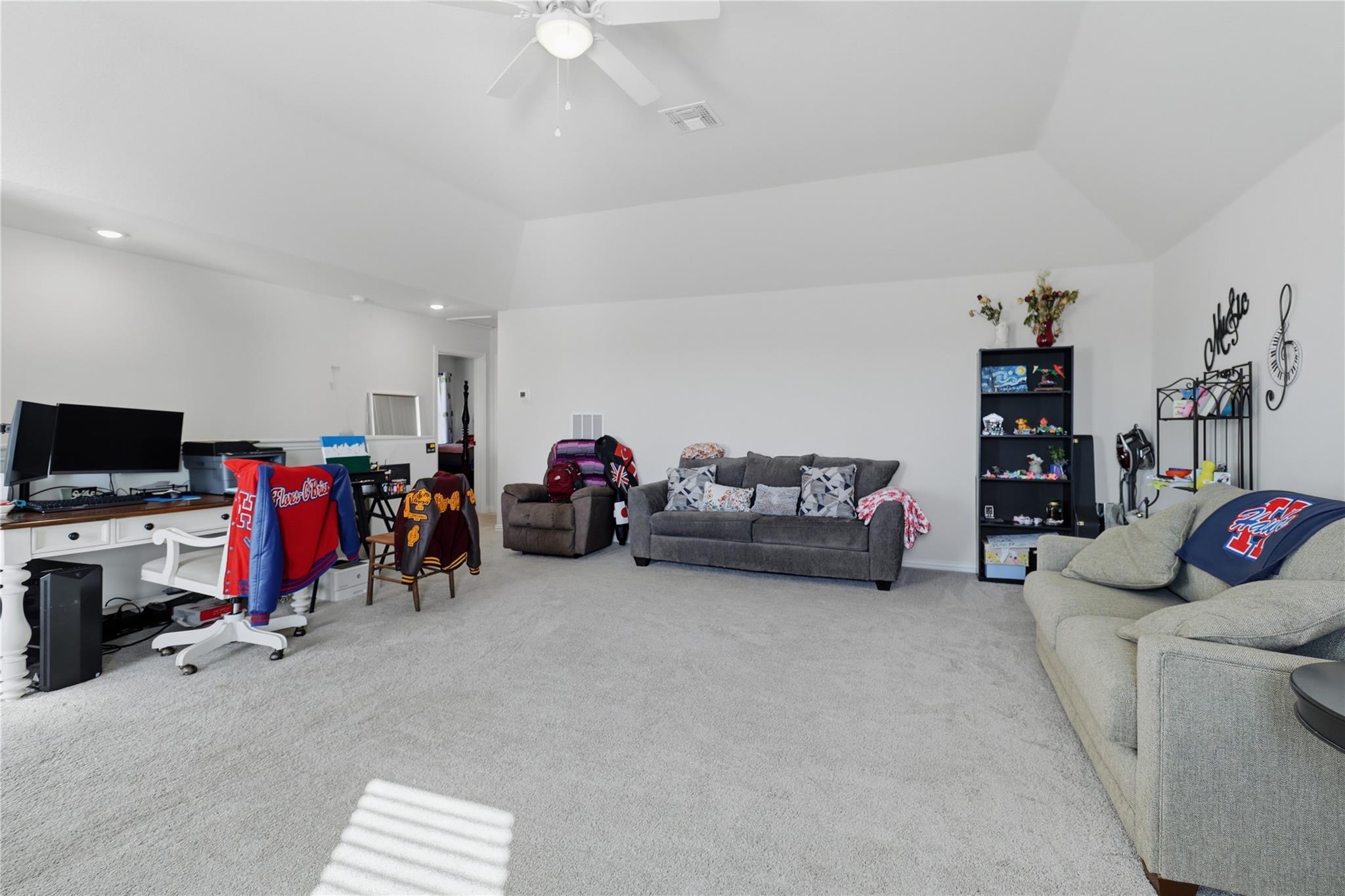 373 Coyote Creek Way, Kyle, TX 78640