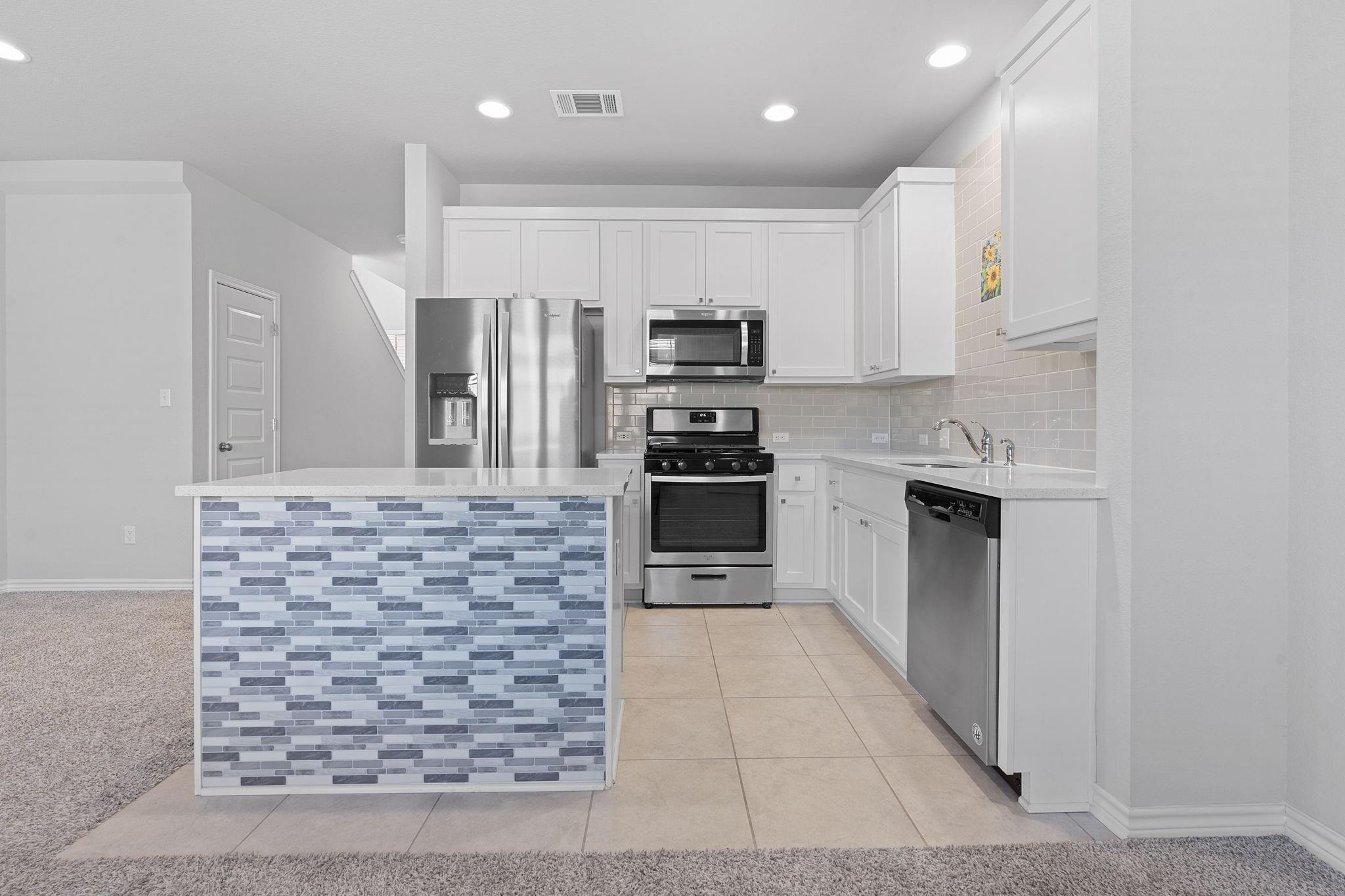 1828 Arendale Dr, Leander, TX 78641