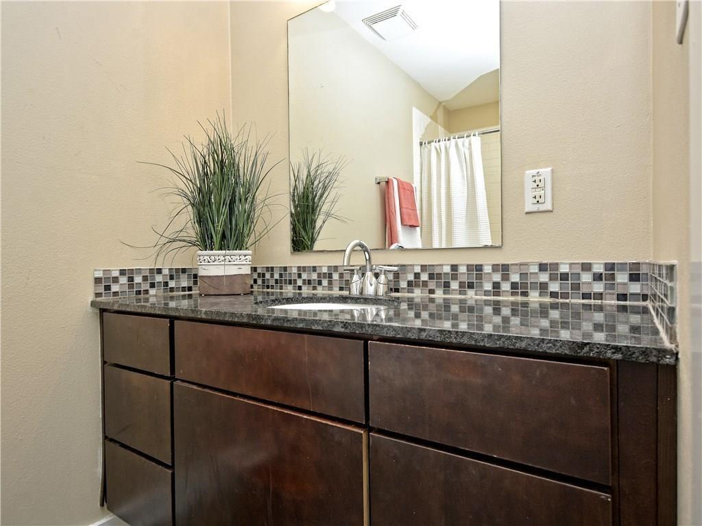 2200 Dickson Dr # 126, Austin, TX 78704
