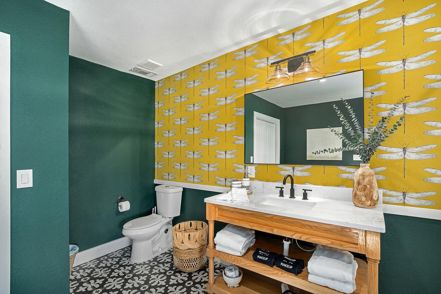 502 N Orange St, Fredericksburg, TX 78624