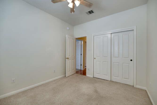 8518 Cahill Dr # 36, Austin, TX 78729